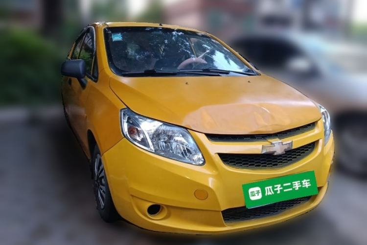 Used Chevrolet Sail 2010 Hatchback 1.2L Manual Warm Edition Front Right 45 Deg