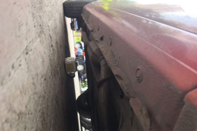 Used Chevrolet Sail 2010 Sedan 1.2L AMT Ideal Edition Chassis Front Right