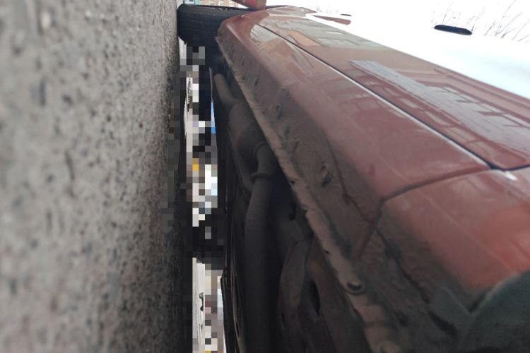 Used Chevrolet Sail 2010 Sedan 1.2L Manual Warm Edition Chassis Front Right