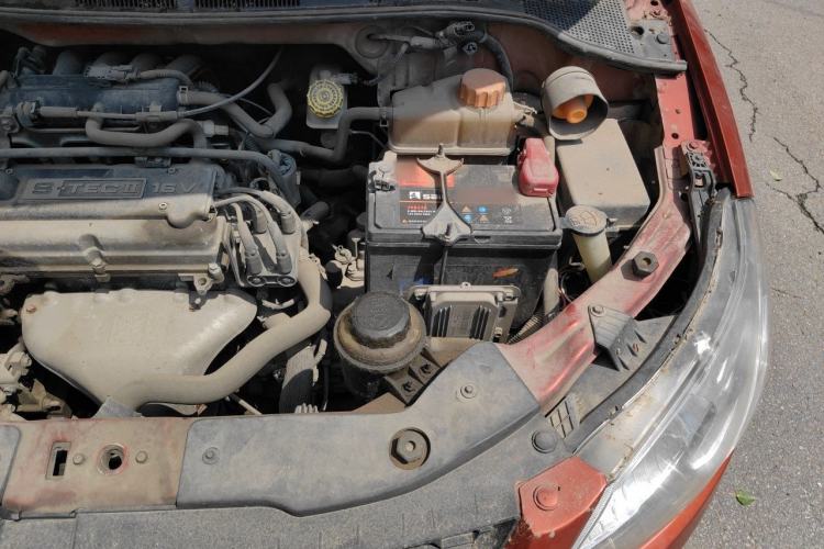 Used Chevrolet Sail 2010 Sedan 1.2L Manual Fashion Edition Engine Bay Left