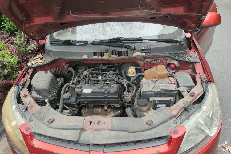 Used Chevrolet Sail 2010 Sedan 1.4L Manual Enjoyment Edition Engine Bay