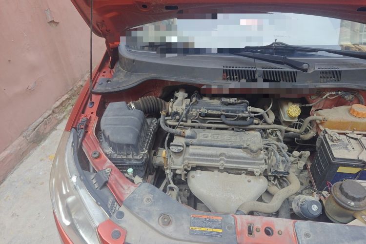 Used Chevrolet Sail 2010 Sedan 1.2L Manual Warm Edition Engine Bay Right