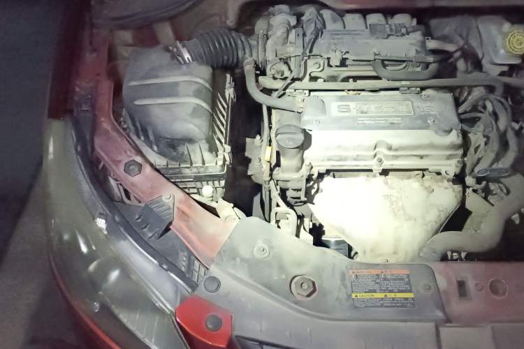 Used Chevrolet Sail 2010 Sedan 1.2L Manual Fashion Edition Engine Bay Right