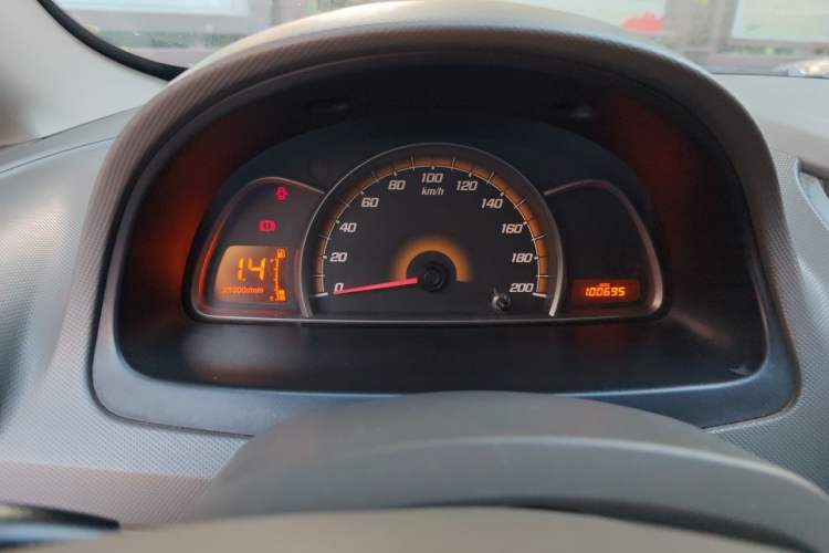 Used Chevrolet Sail 2010 Sedan 1.2L Manual Fashion Edition Instrument Cluster