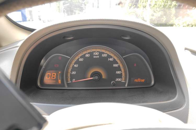 Used Chevrolet Sail 2010 Sedan 1.2L Manual Fashion Edition Instrument Cluster