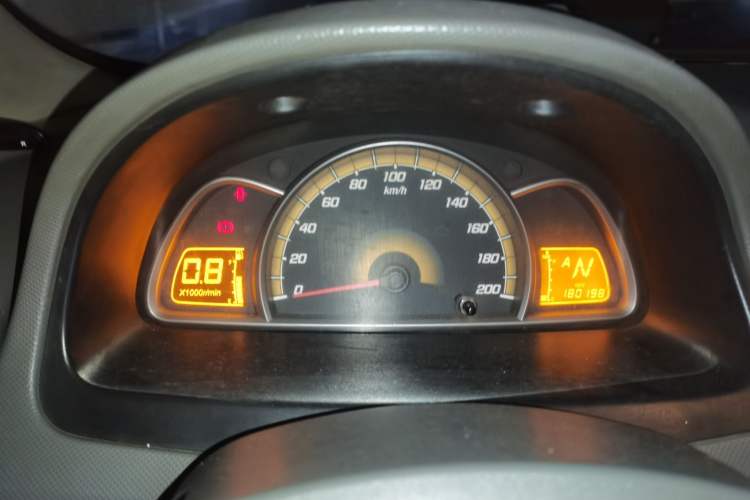 Used Chevrolet Sail 2010 Sedan 1.4L AMT Excellence Edition Instrument Cluster