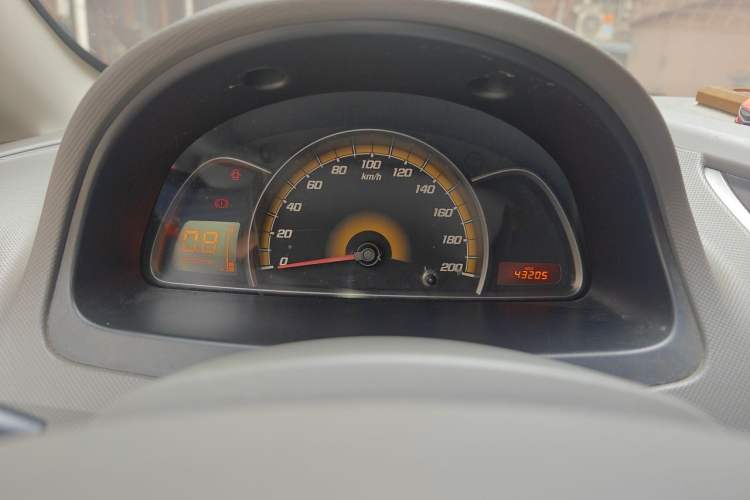 Used Chevrolet Sail 2010 Sedan 1.2L Manual Warm Edition Instrument Cluster
