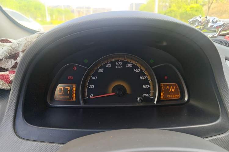 Used Chevrolet Sail 2010 Hatchback 1.2L AMT Ideal Edition Instrument Cluster