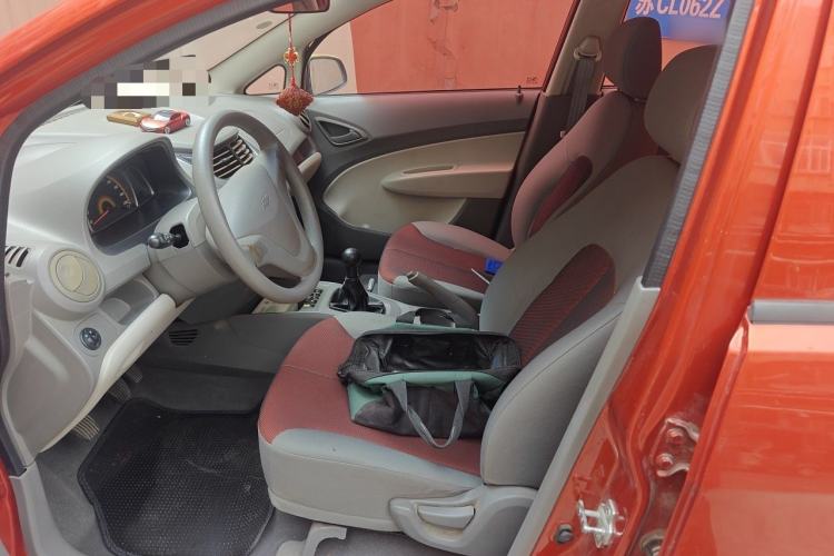 Used Chevrolet Sail 2010 Sedan 1.2L Manual Warm Edition Left Front Seat