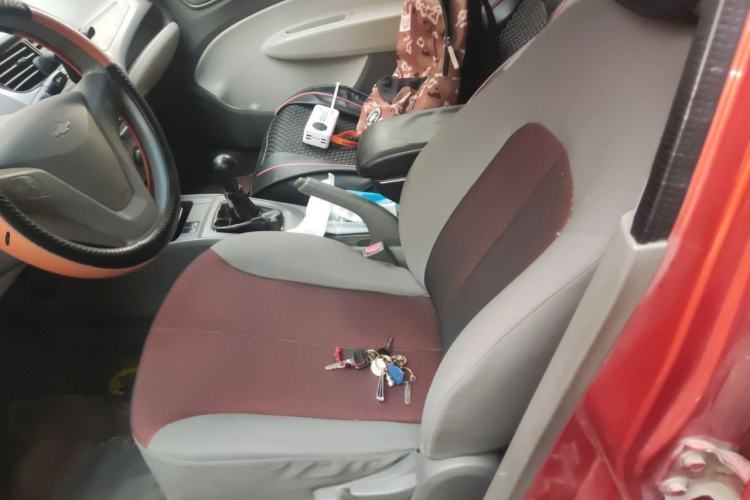 Used Chevrolet Sail 2010 Sedan 1.2L Manual Fashion Edition Left Front Seat