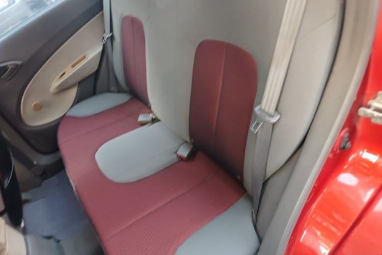 Used Chevrolet Sail 2010 Sedan 1.2L Manual Fashion Edition Left Rear Seat