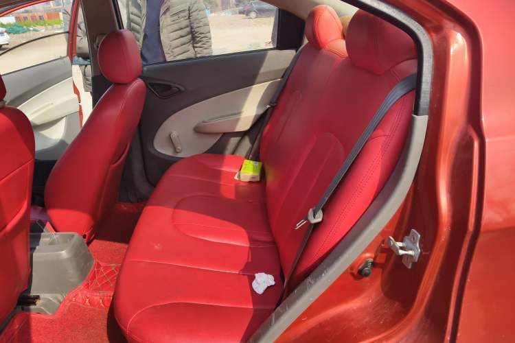 Used Chevrolet Sail 2010 Sedan 1.2L AMT Ideal Edition Left Rear Seat