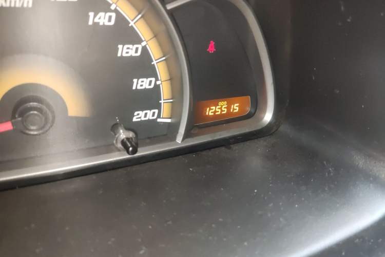 Used Chevrolet Sail 2010 Sedan 1.2L Manual Fashion Edition Odometer Close Up