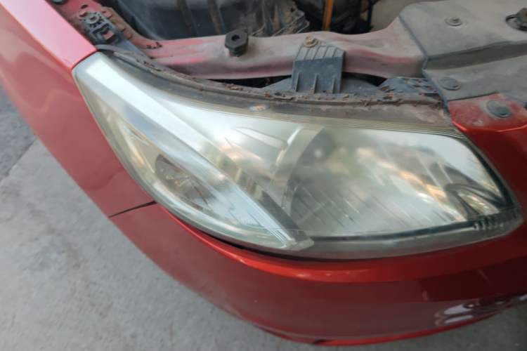 Used Chevrolet Sail 2010 Sedan 1.2L Manual Fashion Edition Right Front Headlight