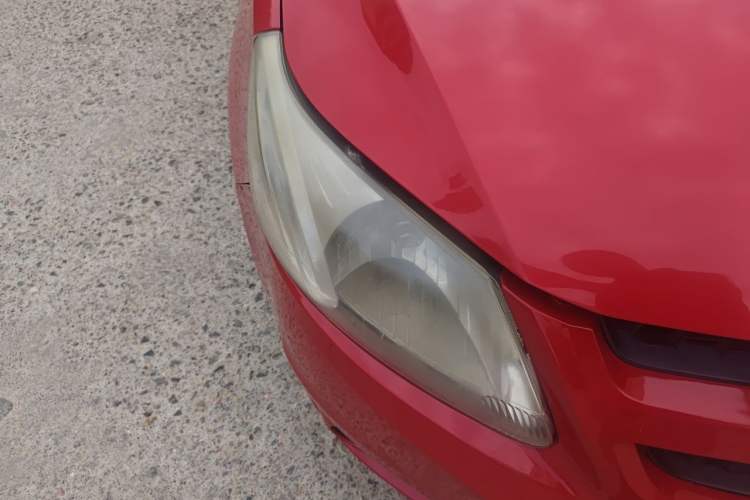 Used Chevrolet Sail 2010 Hatchback 1.2L AMT Ideal Edition Right Front Headlight