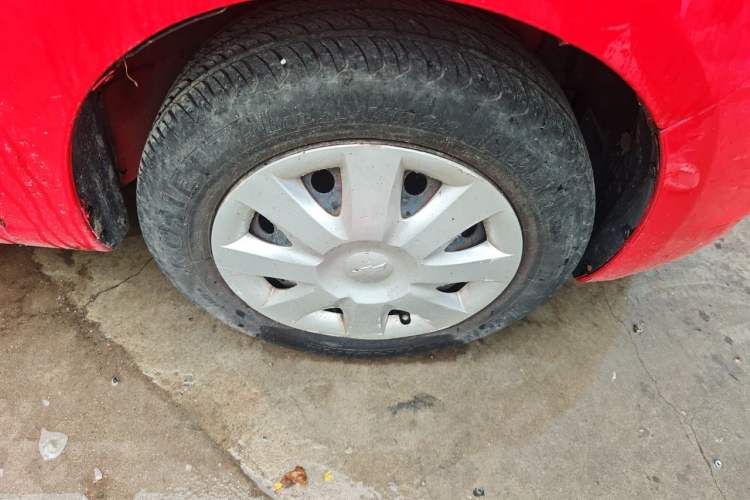 Used Chevrolet Sail 2010 Sedan 1.2L AMT Ideal Edition Right Front Wheel Hub