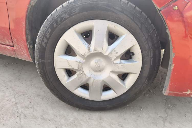 Used Chevrolet Sail 2010 Sedan 1.2L AMT Ideal Edition Right Front Wheel Hub
