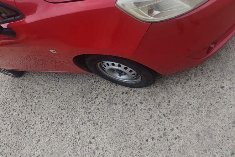 Used Chevrolet Sail 2010 Hatchback 1.2L AMT Ideal Edition Right Front Wheel Hub
