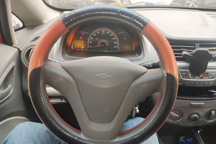 Used Chevrolet Sail 2010 Sedan 1.2L Manual Fashion Edition Steering Wheel