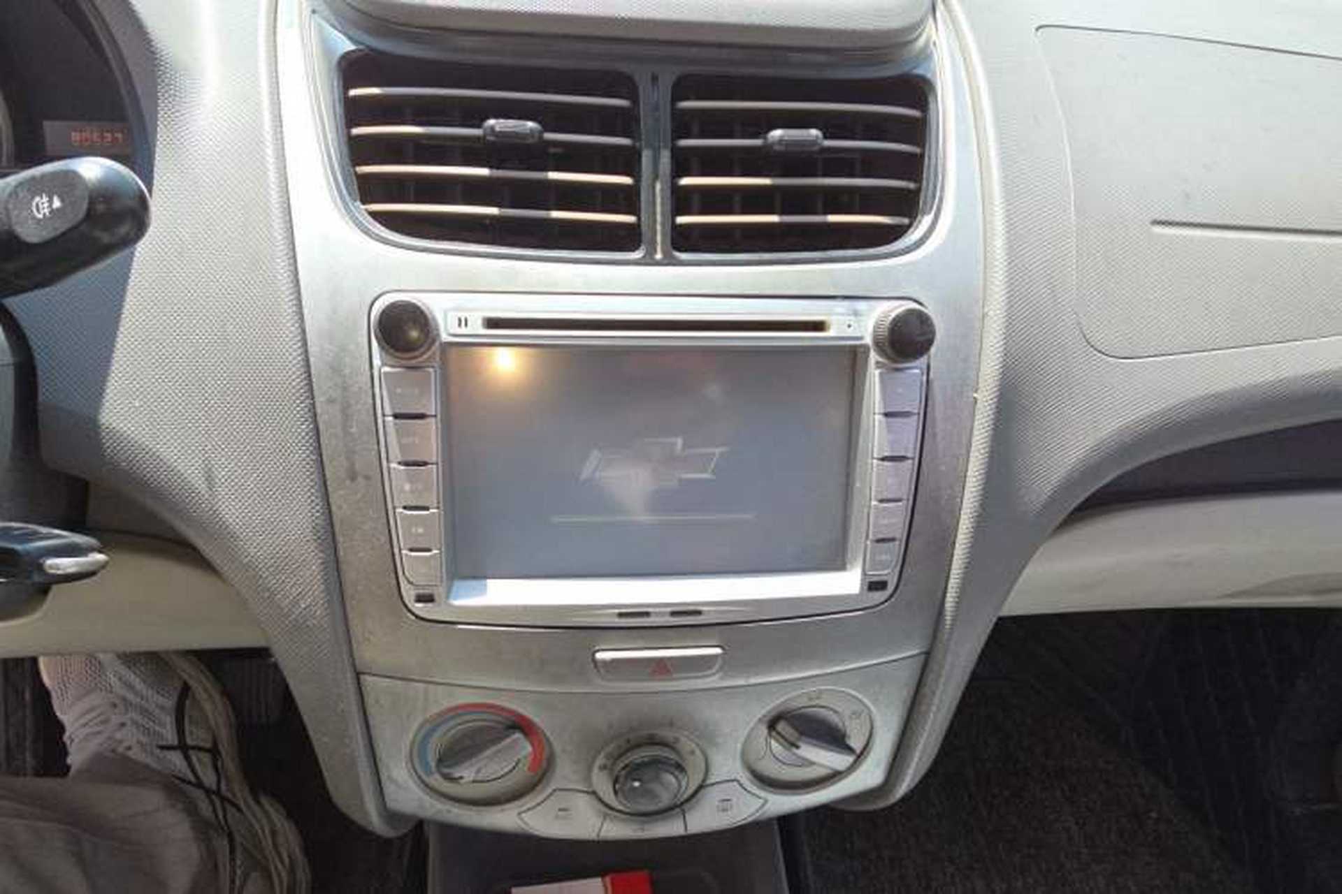 Used Chevrolet Sail 2010 Sedan 1.2L Manual Warm Edition Audio And AC Panel