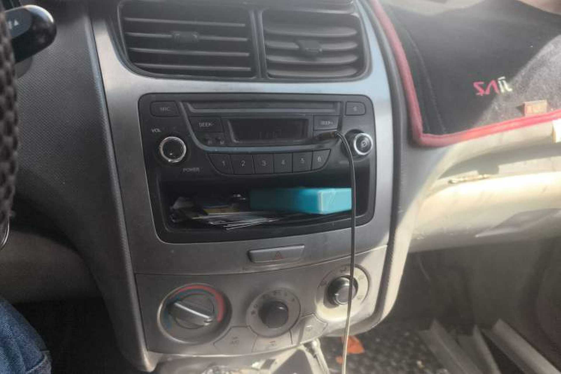 Used Chevrolet Sail 2010 Sedan 1.2L AMT Ideal Edition Audio And AC Panel