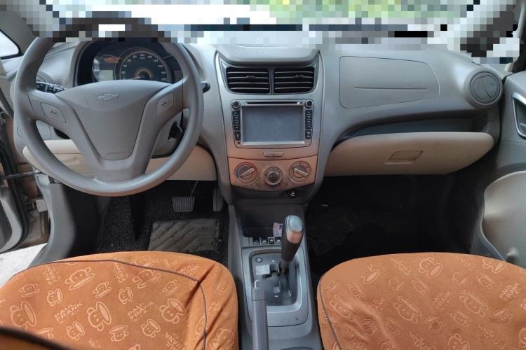 Used Chevrolet Sail 2010 Sedan 1.4L AMT Excellence Edition Center Console