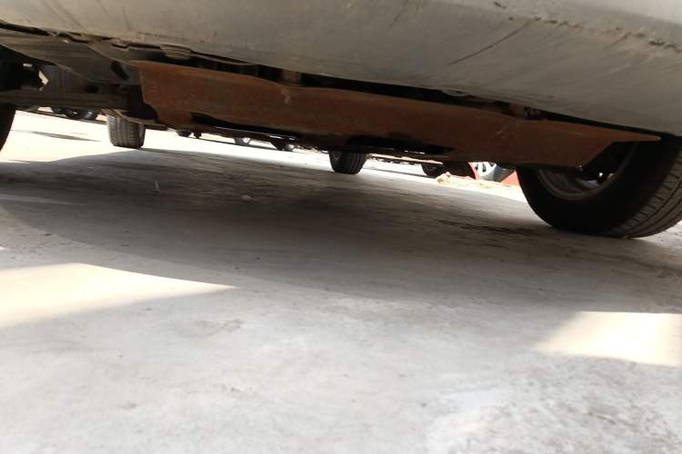 Used Chevrolet Sail 2010 Sedan 1.4L Manual Ideal Edition Chassis Front