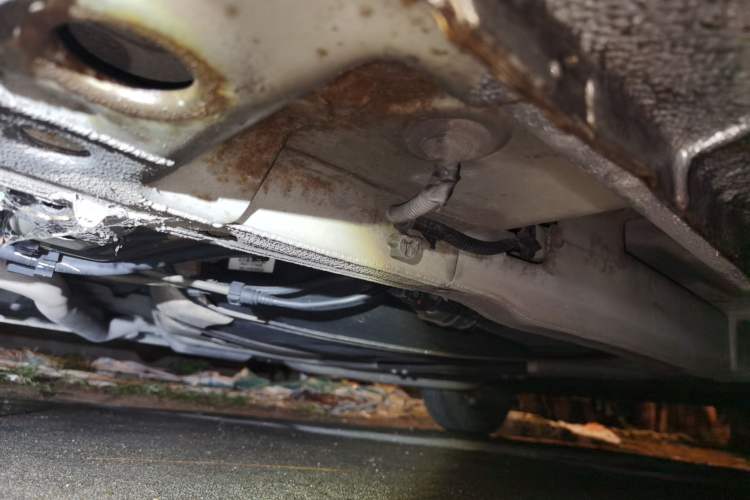 Used Chevrolet Sail 2010 Sedan 1.2L Manual Warm Edition Chassis Front Left