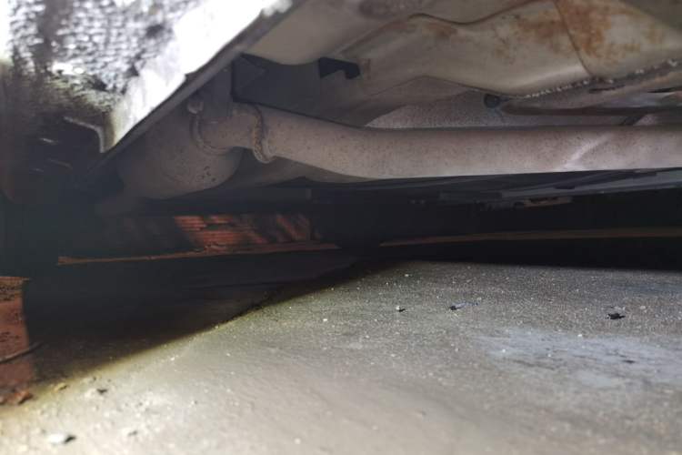 Used Chevrolet Sail 2010 Sedan 1.2L Manual Warm Edition Chassis Front Right