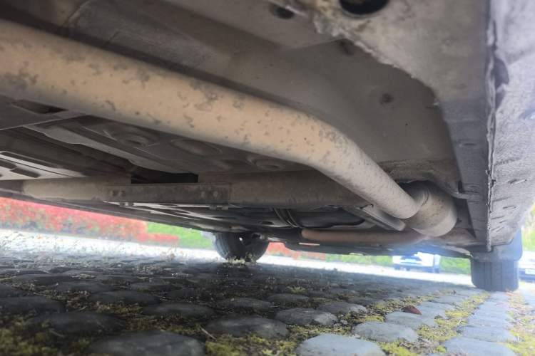 Used Chevrolet Sail 2010 Sedan 1.4L Manual Ideal Edition Chassis Rear Right