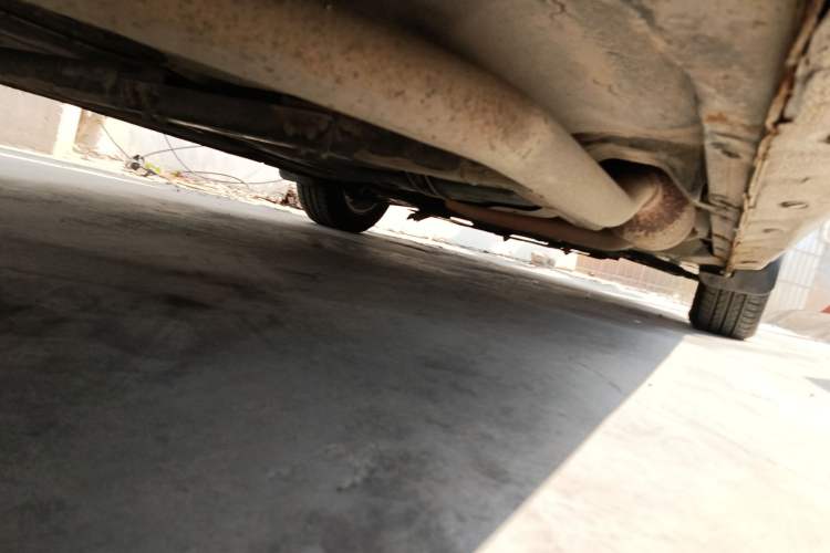 Used Chevrolet Sail 2010 Sedan 1.4L Manual Ideal Edition Chassis Rear Right