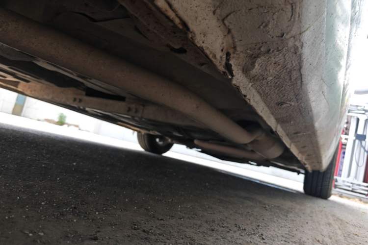 Used Chevrolet Sail 2010 Sedan 1.2L Manual Warm Edition Chassis Rear Right