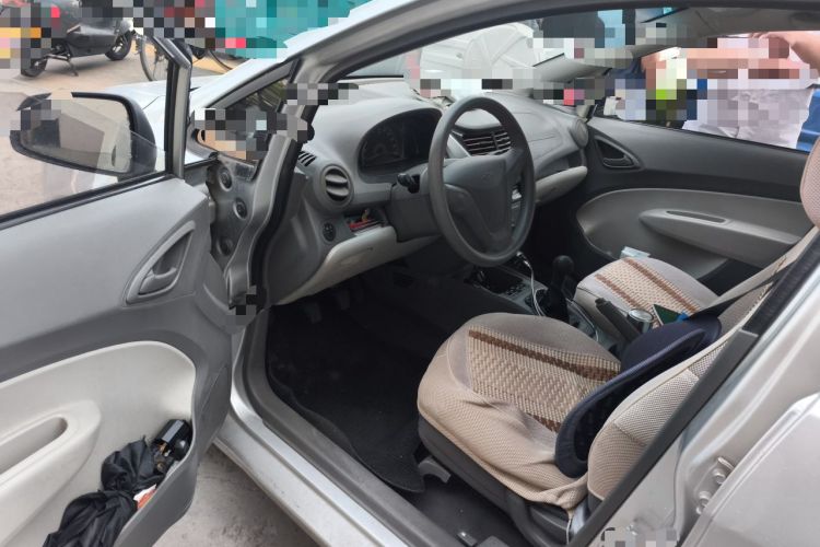 Used Chevrolet Sail 2010 Sedan 1.2L Manual Warm Edition Driver Seat