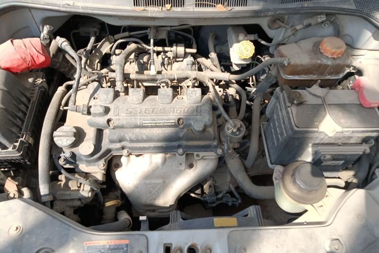 Used Chevrolet Sail 2010 Sedan 1.4L Manual Ideal Edition Engine Bay