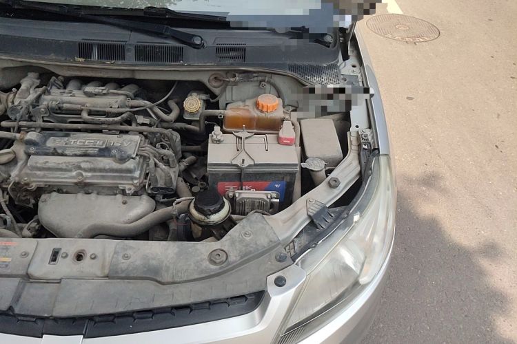 Used Chevrolet Sail 2010 Hatchback 1.2L Manual Warm Edition Engine Bay Left