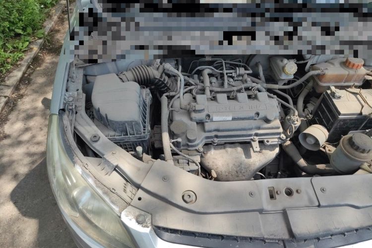 Used Chevrolet Sail 2010 Sedan 1.4L AMT Excellence Edition Engine Bay Right