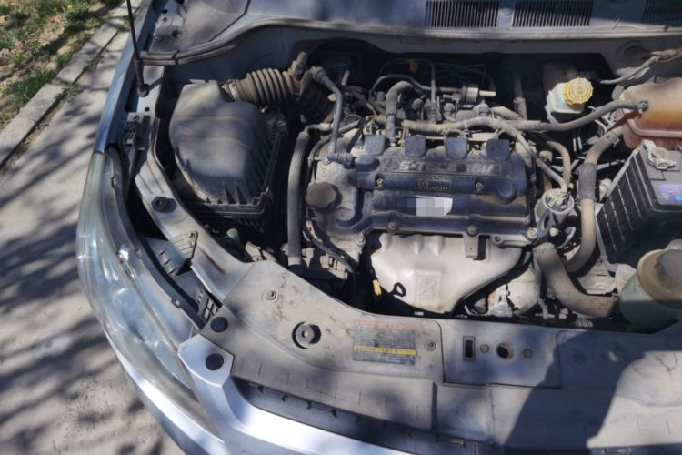 Used Chevrolet Sail 2010 Sedan 1.4L Manual Enjoyment Edition Engine Bay Right