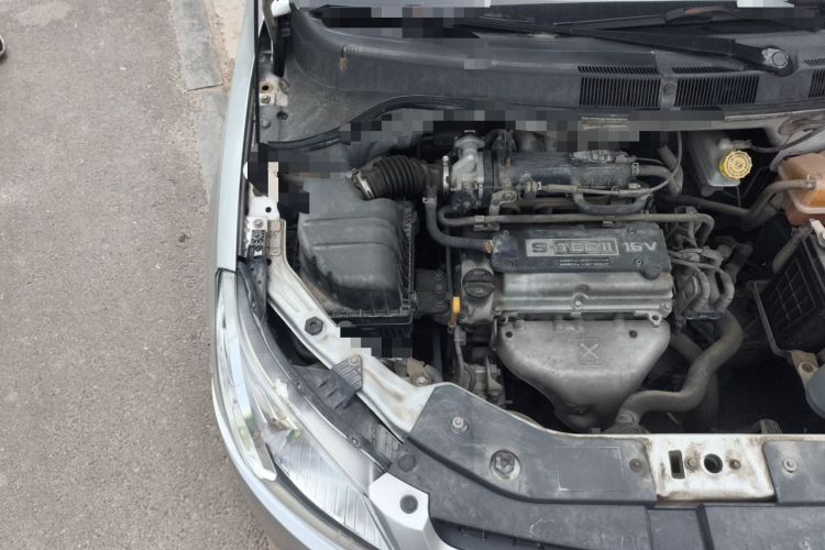 Used Chevrolet Sail 2010 Sedan 1.2L Manual Warm Edition Engine Bay Right