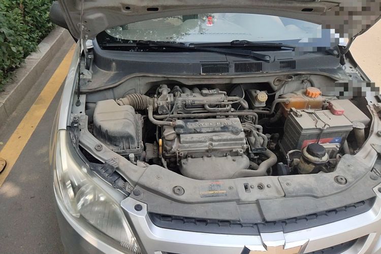 Used Chevrolet Sail 2010 Hatchback 1.2L Manual Warm Edition Engine Bay Right