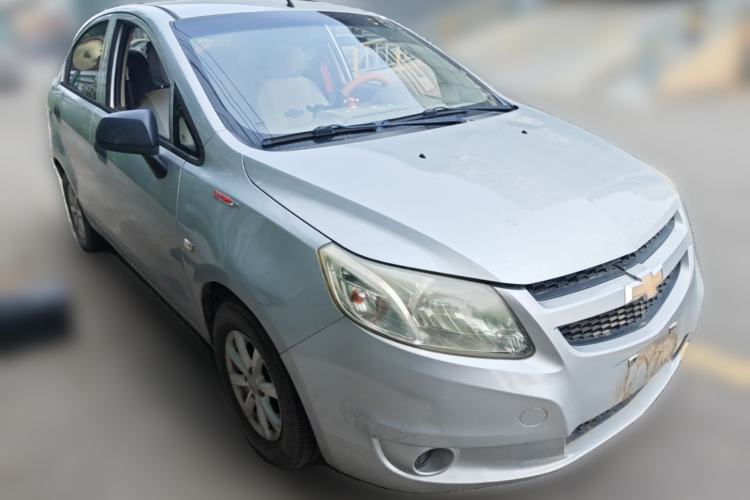 Used Chevrolet Sail 2010 Sedan 1.2L Manual Warm Edition Front Right 45 Deg