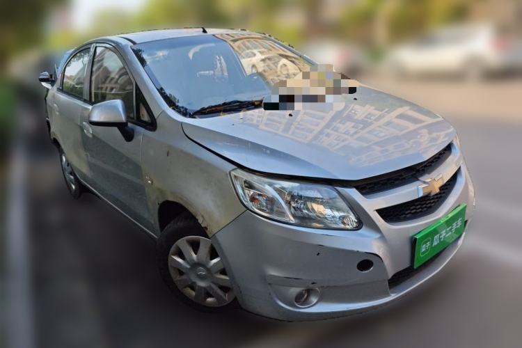 Used Chevrolet Sail 2010 Sedan 1.4L Manual Enjoyment Edition Front Right 45 Deg