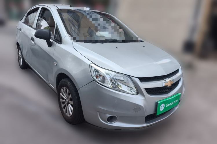 Used Chevrolet Sail 2010 Sedan 1.2L Manual Warm Edition Front Right 45 Deg
