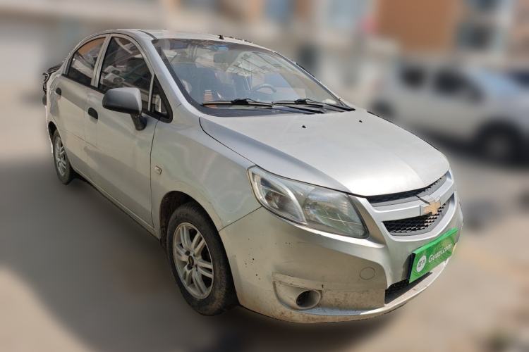 Used Chevrolet Sail 2010 Sedan 1.4L Manual Ideal Edition Front Right 45 Deg