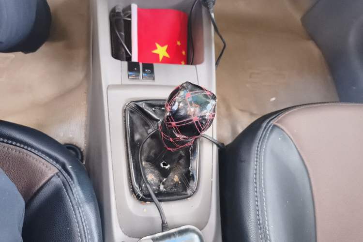 Used Chevrolet Sail 2010 Sedan 1.2L Manual Warm Edition Gear Lever