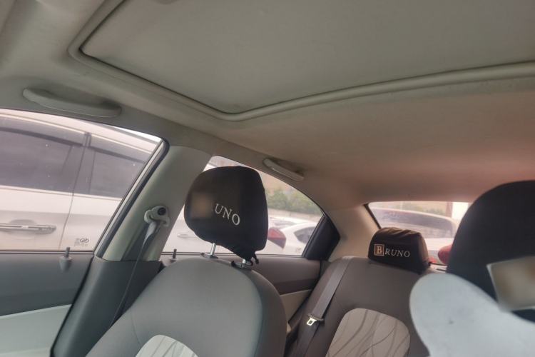 Used Chevrolet Sail 2010 Sedan 1.4L AMT Excellence Edition Headliner