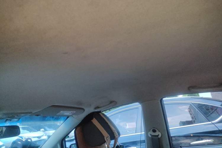 Used Chevrolet Sail 2010 Sedan 1.4L Manual Ideal Edition Headliner
