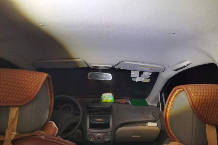 Used Chevrolet Sail 2010 Sedan 1.2L Manual Warm Edition Headliner