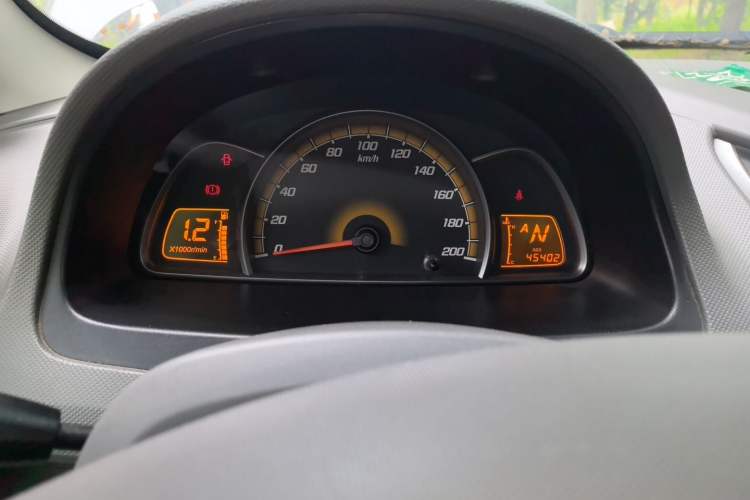 Used Chevrolet Sail 2010 Sedan 1.4L AMT Excellence Edition Instrument Cluster