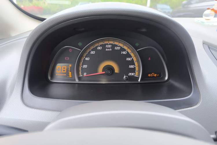 Used Chevrolet Sail 2010 Sedan 1.4L Manual Ideal Edition Instrument Cluster