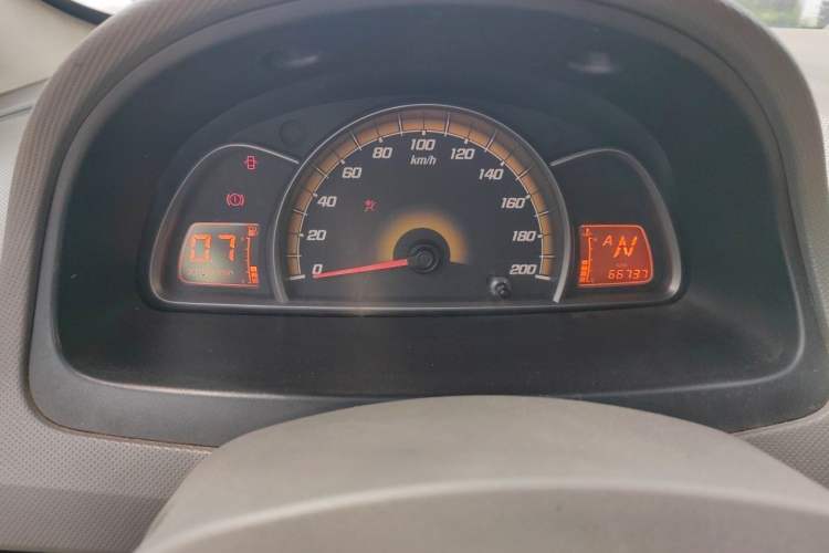 Used Chevrolet Sail 2010 Sedan 1.4L AMT Excellence Edition Instrument Cluster